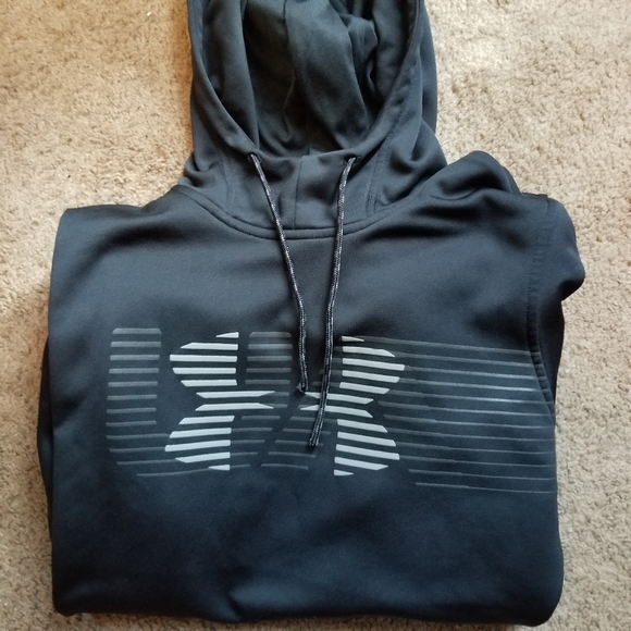 Under Armour Hoodie - Picture 4 of 4